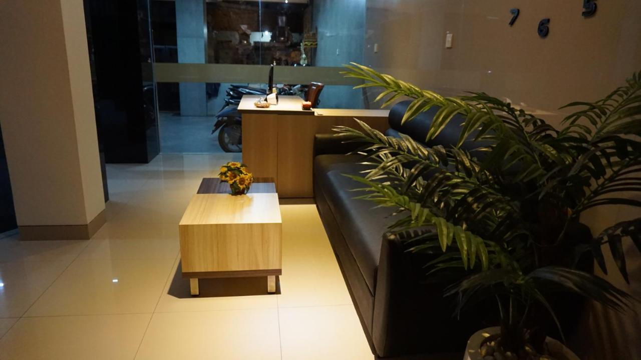 Indraprastha Residence Seminyak Buitenkant foto