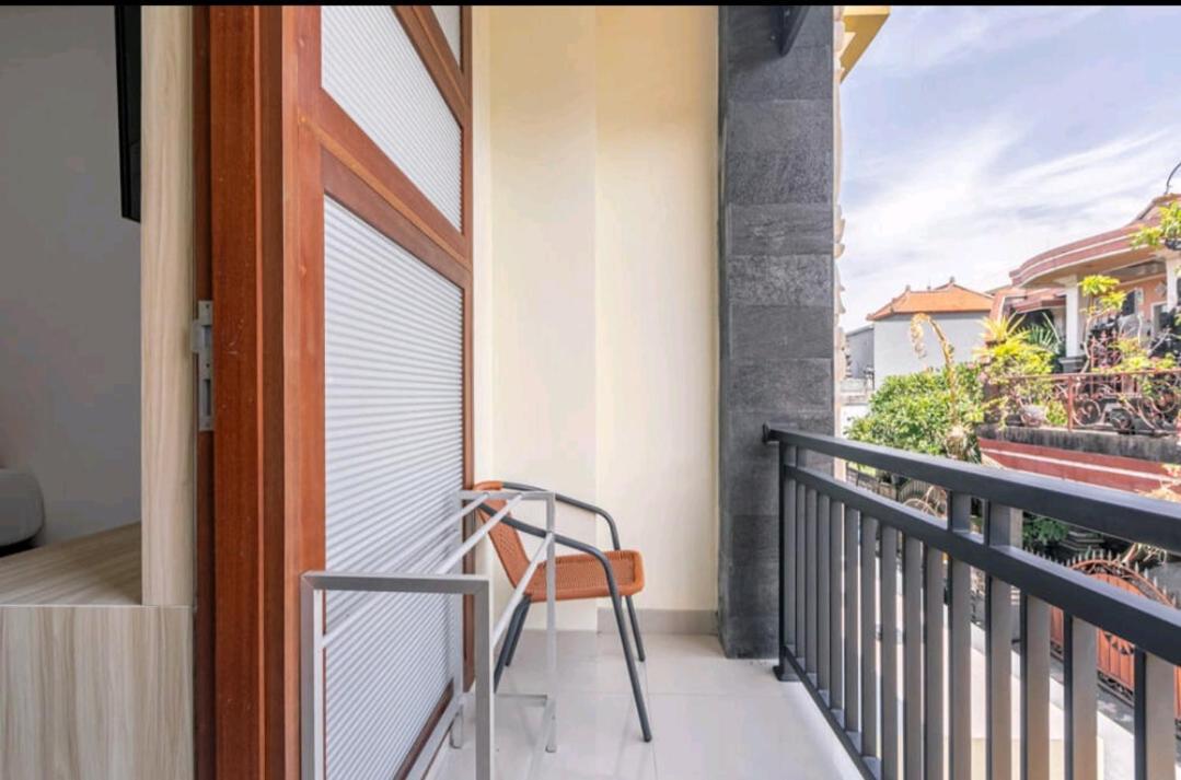 Indraprastha Residence Seminyak Buitenkant foto