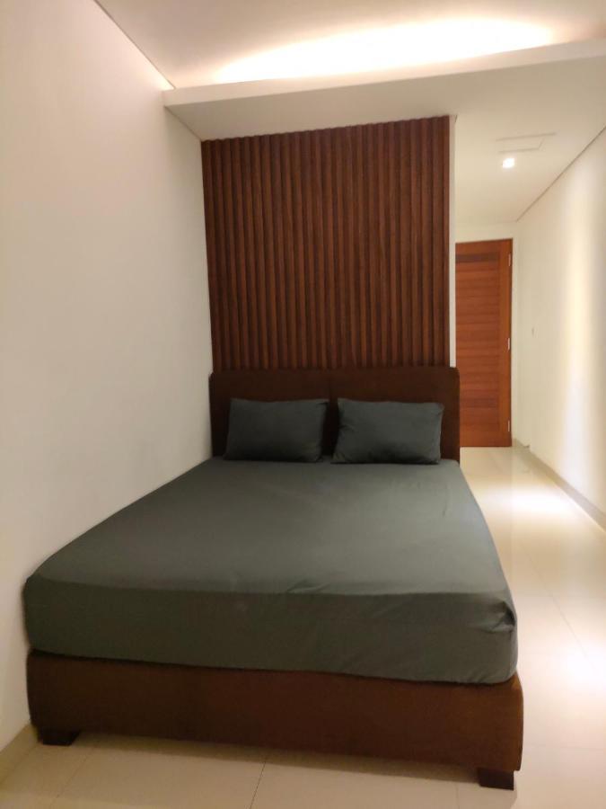 Indraprastha Residence Seminyak Buitenkant foto